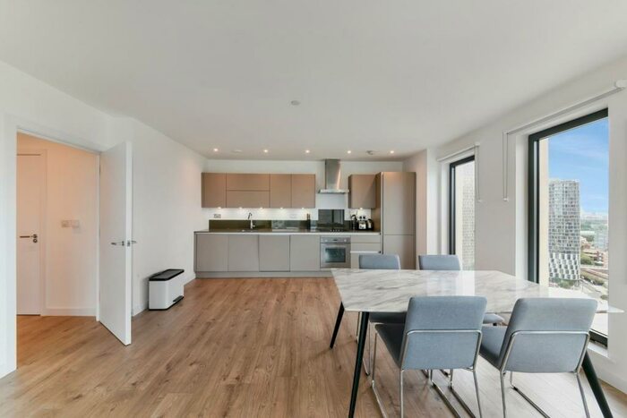 2 Bedroom Apartment To Rent In Great Eastern Road, London, E15