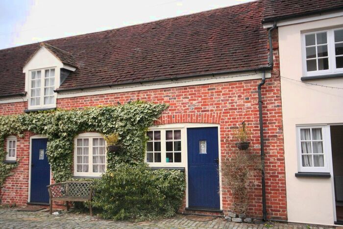 1 Bedroom Cottage To Rent In Horn Street, Winslow, MK18