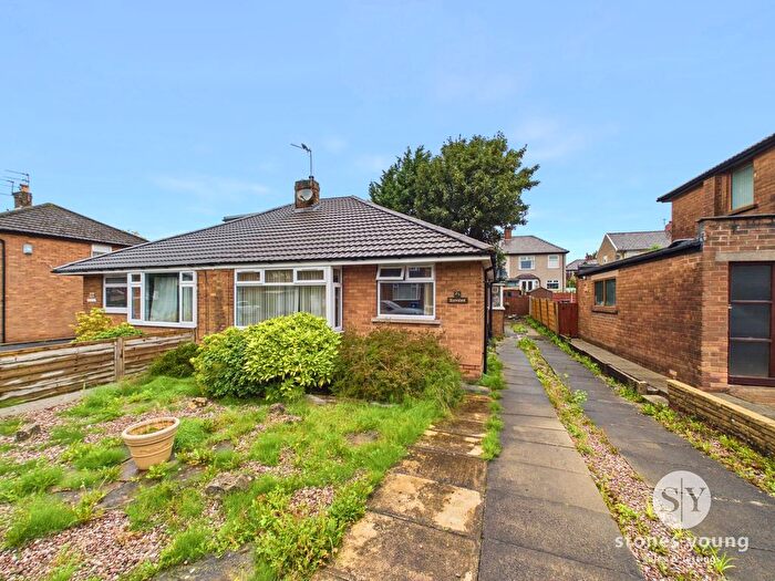 2 Bedroom Semi-Detached Bungalow For Sale In Kirkstone Avenue, Blackburn, BB2
