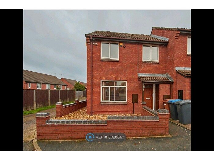 3 Bedroom Semi-detached House To Rent In Oxford St, Leicester, LE9