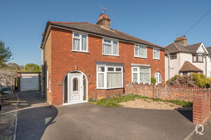 3 Bedroom Semi Detached House For Sale In Brier Road, Sittingbourne, Kent, ME10