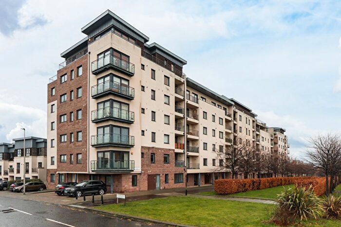 2 Bedroom Flat For Sale In / Waterfront Avenue, Edinburgh, EH5