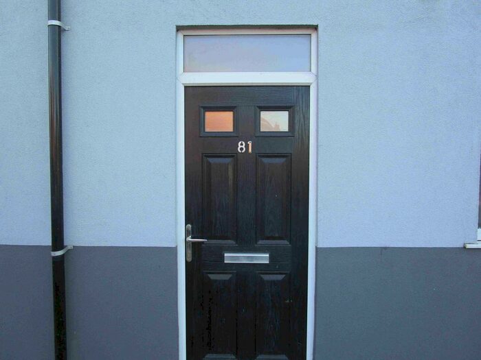 1 Bedroom Flat To Rent In Twist Lane, Leigh, Lancashire, WN7