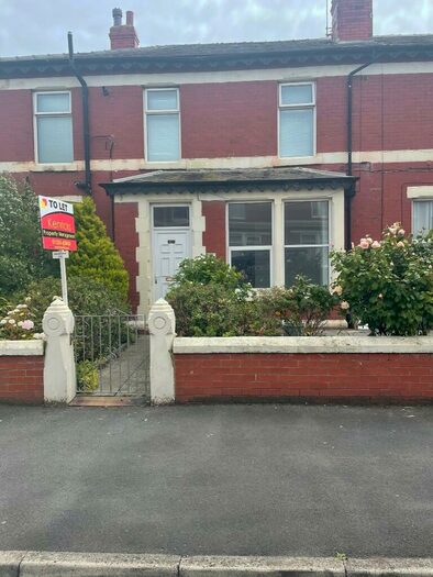1 Bedroom Ground Flat To Rent In Flat, Clevedon Road, Blackpool, Lancashire, FY1