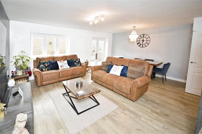 4 Bedroom Detached House For Sale In Flora Way, Hoo, Rochester, Kent, ME3