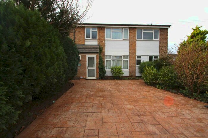 6 Bedroom Semi-Detached House To Rent In Rectory Lane, Long Ditton, KT6