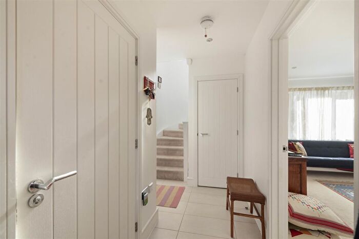 3 Bedroom Detached House For Sale In Romney Road, Allington, ME16