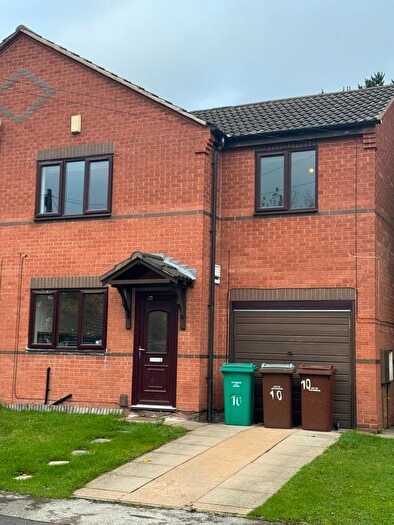3 Bedroom Semi-Detached House To Rent In Britannia Avenue, Nottingham, NG6