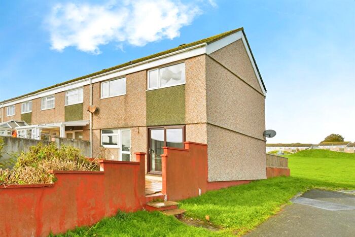 3 Bedroom End Of Terrace House For Sale In Churchstow Walk, Plymouth, PL6