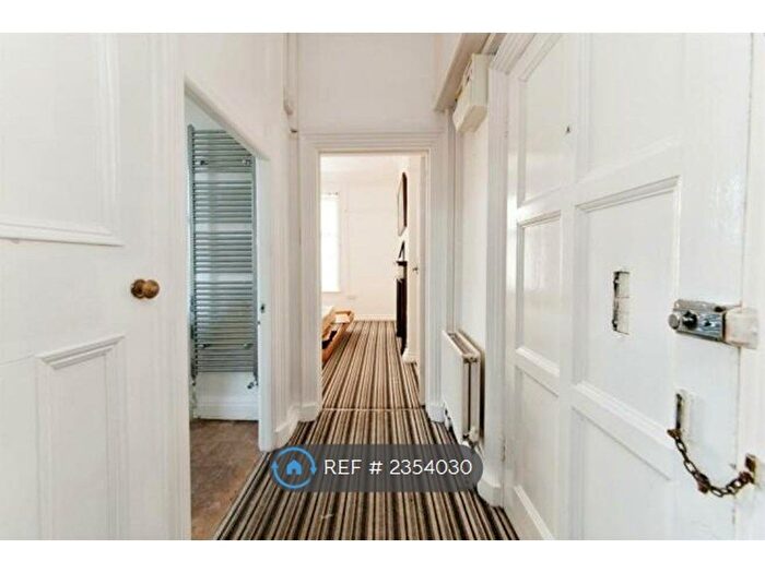 1 Bedroom Flat To Rent In Thurlby Close, Harrow, HA1