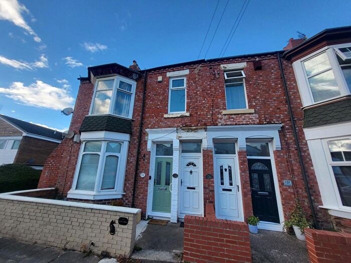 2 Bedroom Flat To Rent In Hyde Street, South Shields, NE33