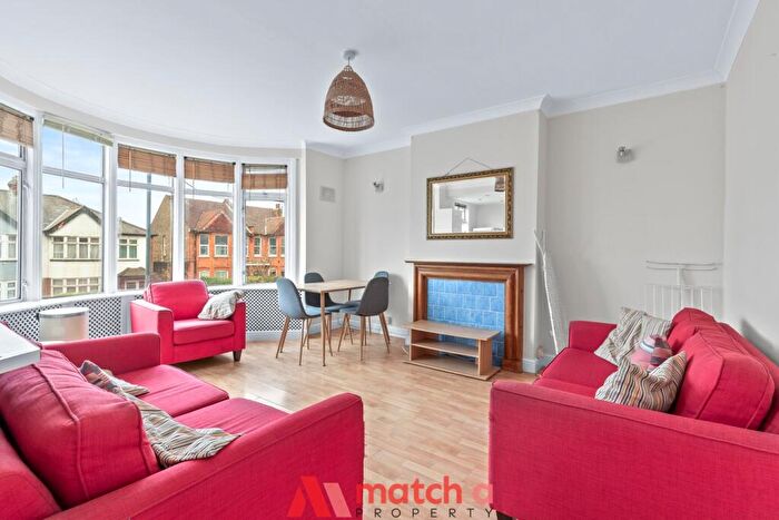3 Bedroom Flat To Rent In Wrottesley Road, Kensal Rise, London, NW10