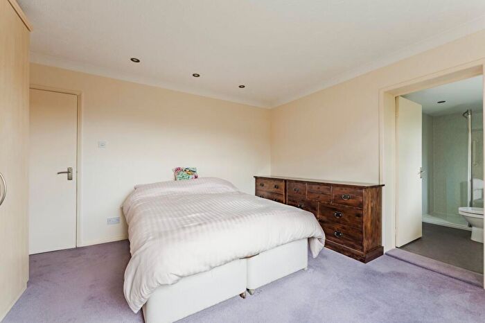 3 Bedroom Detached Bungalow For Sale In Lincoln Close, Swanton Morley, NR20