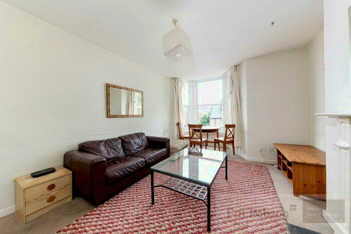 2 Bedroom Apartment To Rent In St Georges Terrace, Jesmond, Newcastle Upon Tyne, NE2