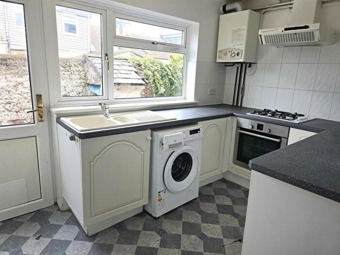 3 Bedroom Terraced House To Rent In St Martins Place, Brighton, BN2