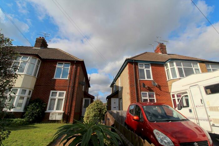 2 Bedroom Apartment To Rent In High Road West, Felixstowe, Suffolk, IP11