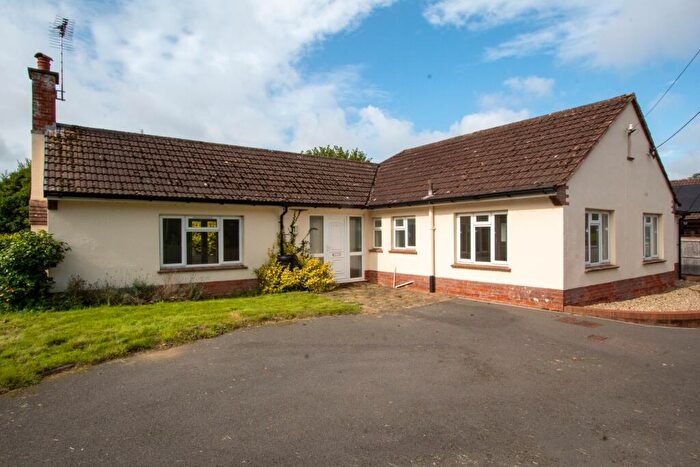 3 Bedroom Detached Bungalow For Sale In Sidmouth Road, Ottery St Mary, EX11