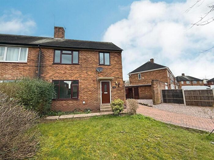 3 Bedroom Semi Detached House To Rent In Edgeway, Nottingham, NG8