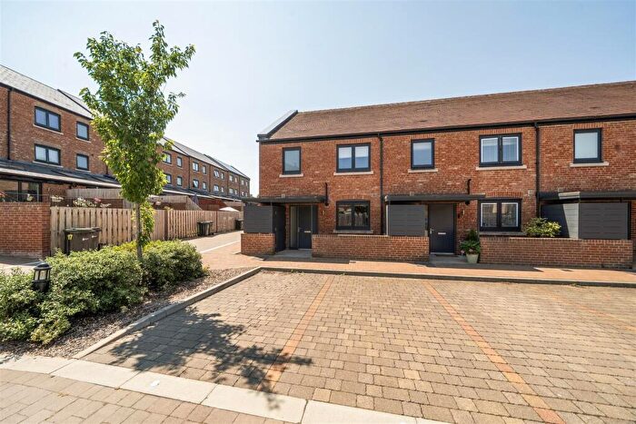 3 Bedroom End Of Terrace House For Sale In Brewery Court, Blandford St. Mary, Blandford Forum, DT11