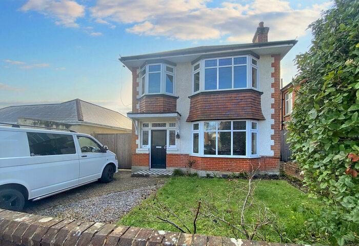 3 Bedroom Detached House To Rent In Priory View Road, Bournemouth, Dorset, BH9