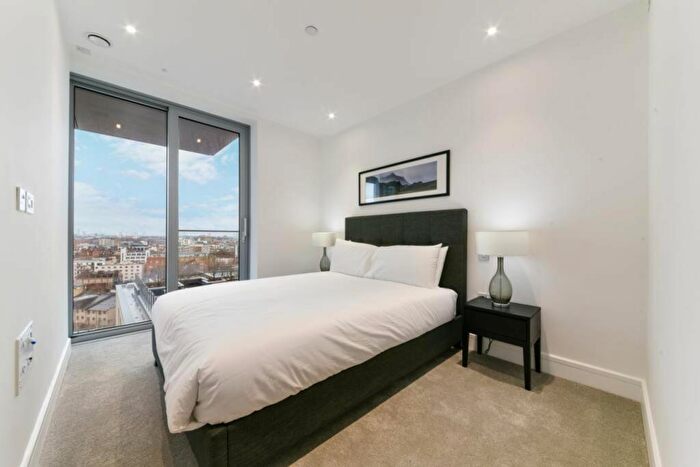 2 Bedroom Apartment To Rent In Perilla House, Stable Walk, London, E1