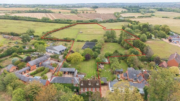 6 Bedroom Equestrian Facility For Sale In The Green, Lubenham, LE16