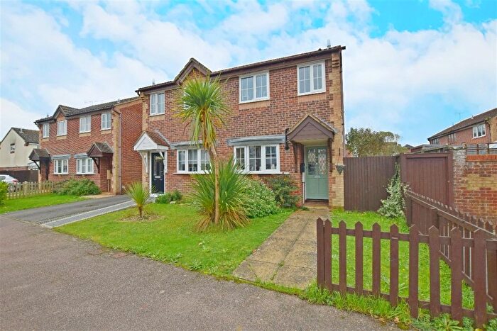 2 Bedroom Semi-Detached House To Rent In Silver Birch Drive, Bognor Regis, West Sussex, PO22