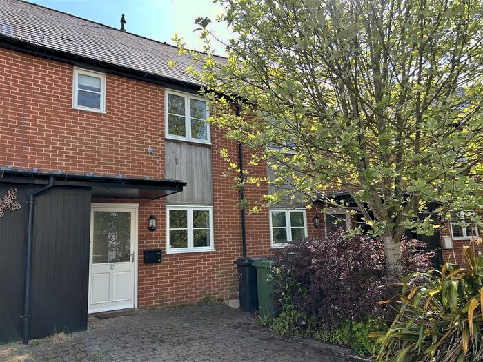 2 Bedroom Terraced House To Rent In Northbrook Crescent, Basingstoke, RG24