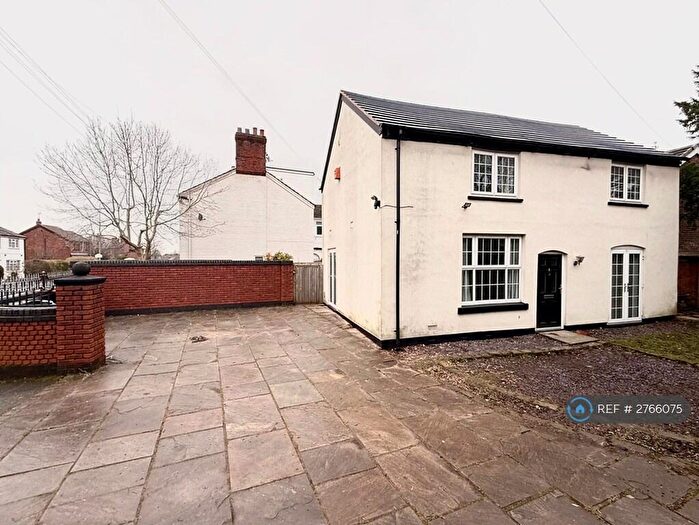 3 Bedroom Detached House To Rent In London Road, Northwich, CW9