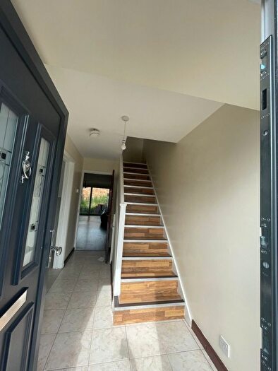 3 Bedroom Terraced House To Rent In Prospect Road, Cheshunt, Waltham Cross, EN8