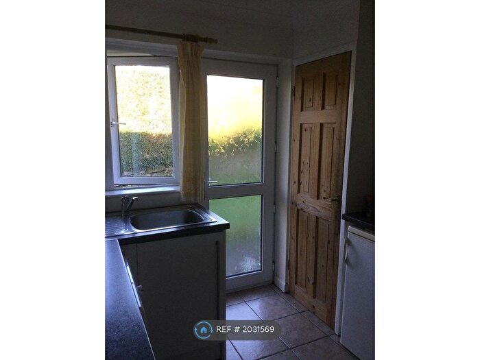 2 Bedroom Bungalow To Rent In Windsworth, St Blazey Gate, Par, PL24