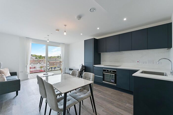1 Bedroom Flat To Rent In Hendon Waterside, London, NW9