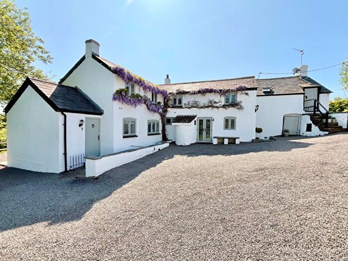 4 Bedroom Detached House For Sale In Kingcoed, Usk, NP15