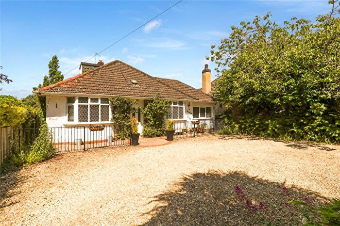 3 Bedroom Bungalow For Sale In Rhodyate Lane, Cleeve, Bristol, Somerset, BS49