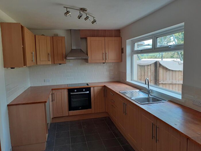 3 Bedroom House To Rent In Bro Rhydybont, Llanybydder, SA40