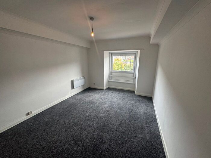 1 Bedroom Flat To Rent In Office Street, Tai Cwm Office Street, CF39