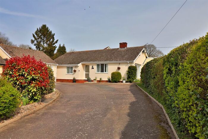 3 Bedroom Detached Bungalow To Rent In Wattisham Road, Bildeston, Ipswich, IP7
