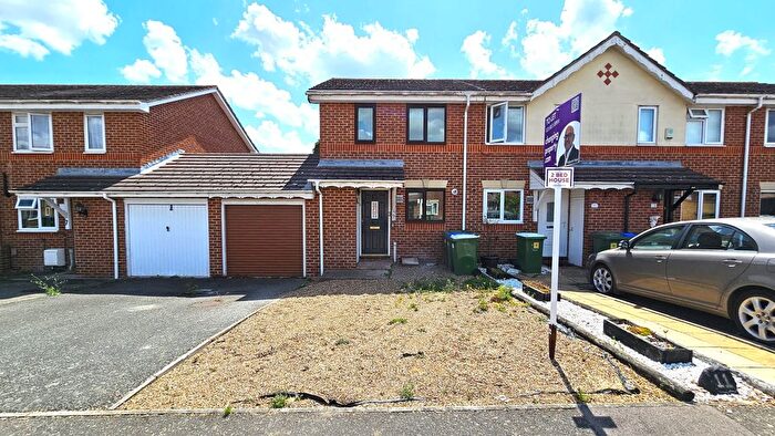 2 Bedroom Property To Rent In Widgeon Road, Slade Green, DA8