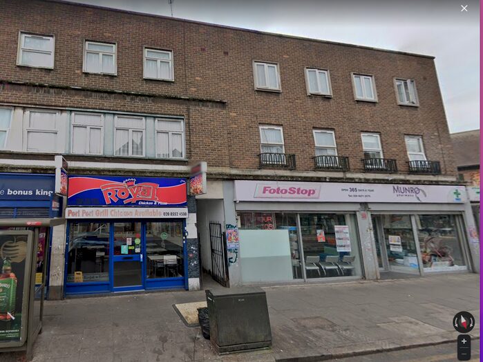 2 Bedroom Flat To Rent In Green Street, London, E13