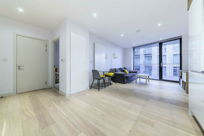 1 Bedroom Apartment To Rent In Mercier Court, Starboard Way, Royal Wharf, London, E16