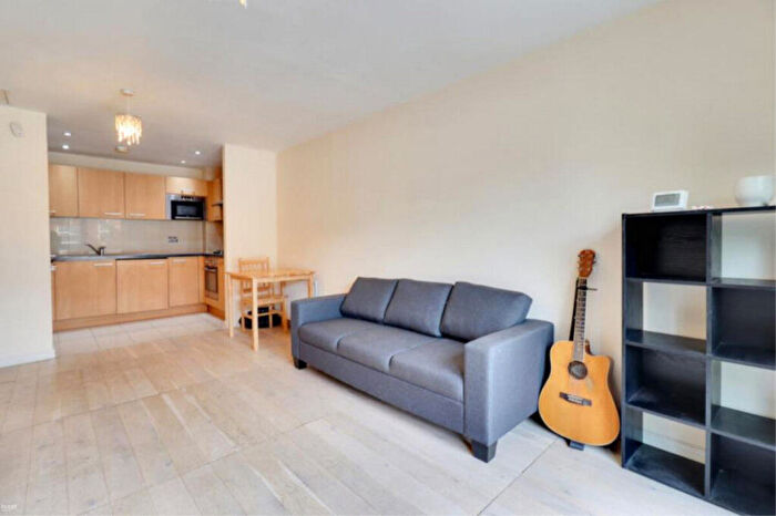 1 Bedroom Apartment To Rent In Mannock Close, London, NW9