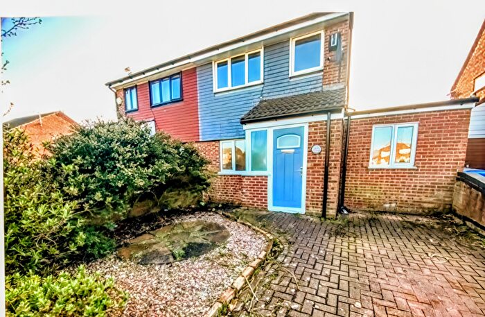 3 Bedroom Semi-Detached House For Sale In Eastlake Avenue, Liverpoo, LL5