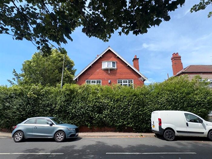 2 Bedroom Flat For Sale In Eleanor Street, Grimsby, DN32