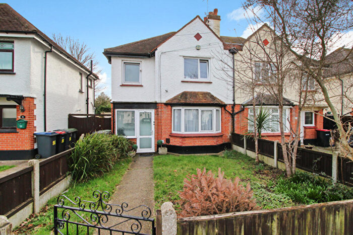 3 Bedroom Semi-Detached House For Sale In Spenser Road, Herne Bay, Kent, CT6