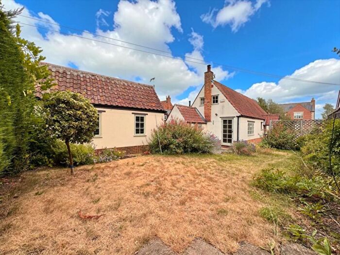 2 Bedroom Detached House For Sale In Stathern Lane, Harby, LE14