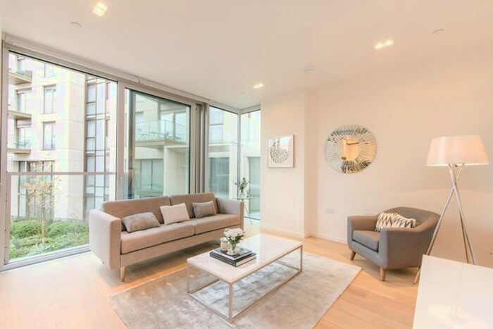 1 Bedroom Flat To Rent In Lillie Square, Earls Court, London, SW6