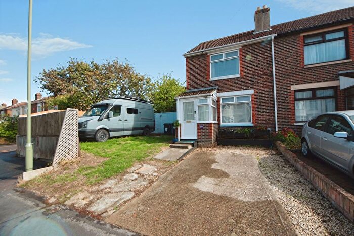 2 Bedroom End Of Terrace House For Sale In Elson Lane, Gosport, Hampshire, PO12