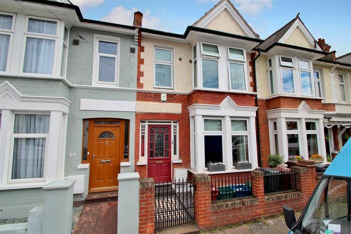 3 Bedroom Terraced House To Rent In Hartham Road, Isleworth, TW7