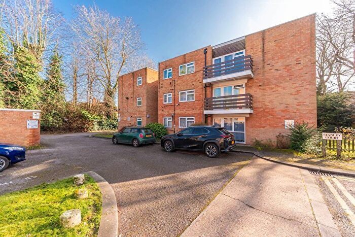 Studio To Rent In September Way, Stanmore, Stanmore, HA7