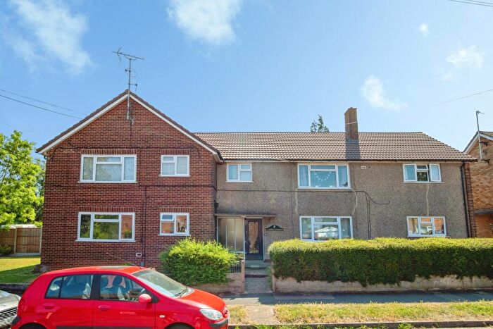 1 Bedroom Flat For Sale In Warren Wood Road, Rochester, Kent, ME1